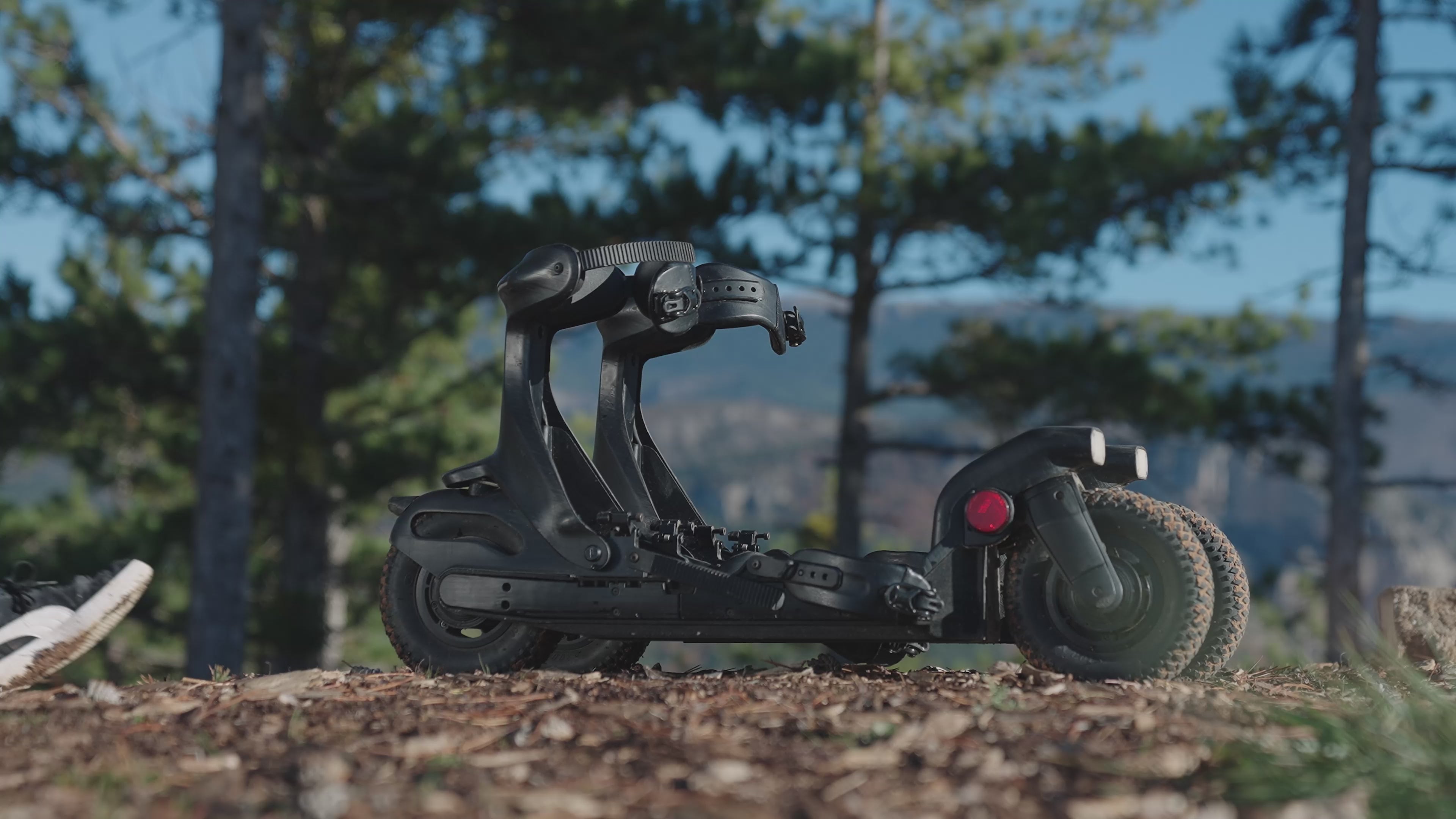 Skwheel One – The urban and all-terrain electric ski